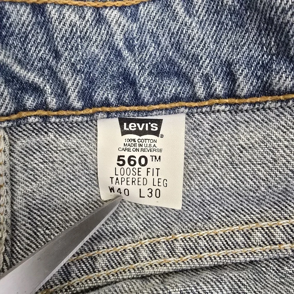 Levis 560 Jeans Mens 38x30 Light Blue Wash 100% Cotton VTG USA Loose Fit Tapered